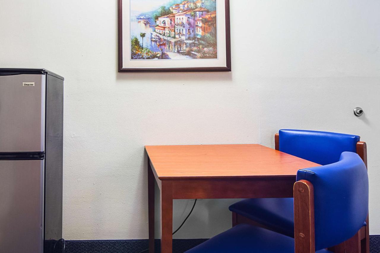 Motel 6-Fayetteville, Nc - Fort Liberty Area Zewnętrze zdjęcie